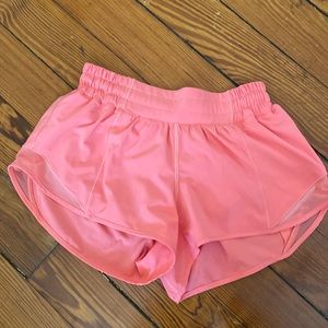 Size 4 raspberry cream 2.5 low rise hotty hots